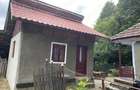 Casă cu 4 camere în Malu cu Flori - 2