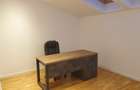 Casă cu 5 camere cu Teren 105 Mp în Central - 14