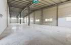 Spațiu industrial, de 2,750 mp, în UTA - 1 Spațiu industrial, de 2,750 mp, în UTA - 1