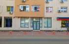 Spațiu comercial, de 134.80000305176 mp, în Apărătorii Patriei - 1