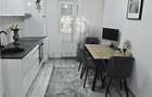 Apartament cu 2 camere decomandat în Plăvăț II - 3