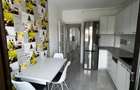 Apartament cu 3 camere decomandat în Central - 3