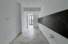 Apartament cu 2 camere decomandat în Eroii Revoluției - 5