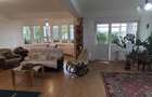 Vand apartament extra spatios, cu garaj - 1