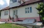 Vand casa 4 camere cu gradina si curte - 2
