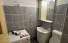 Apartament cu 3 camere decomandat în Tractorul - 4