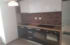 Apartament cu 3 camere semidecomandat în Tătărași - 1