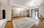 Apartament cu 5 camere decomandat în Jiului - 2