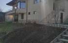 Casă cu Teren 1040 Mp în Central - 2