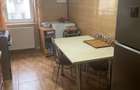 Apartament cu 2 camere decomandat în Km 5 - 7