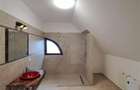 Duplex cu 6 camere cu Canalizare în Exterior Sud - 16