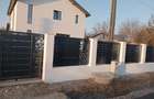 Casă cu 6 camere cu Teren 500 Mp în Merei - 2