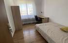 Apartament cu 3 camere decomandat în Tei - 4