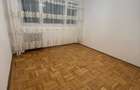 Apartament cu 3 camere semidecomandat în Bucur Obor - 7 Apartament cu 3 camere semidecomandat în Bucur Obor - 7