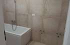 Casă cu 4 camere cu Teren 35 Mp în Central - 2