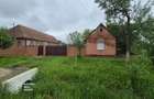Casă cu 3 camere cu Teren 4317 Mp în Alioș - 1