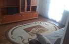 Vand apartament cu 3 camere, zona 9 Mai - 6