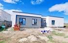 Casă cu 3 camere cu Teren 370 Mp în Moșnița Nouă - 1