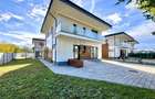 Casă cu 4 camere cu Teren 400 Mp în Păulești - 1