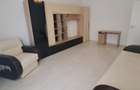 Apartament cu 2 camere decomandat în Tractorul - 2
