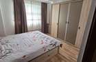 Inchiriez apartament 3 camere decomandat 1 Mai - 4