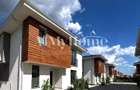 Duplex cu 4 camere cu Canalizare în Central - 3