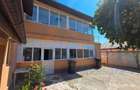 Casă cu 7 camere cu Canalizare în 23 August (Cațelul) - 2