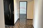 Apartament cu 4 camere de vânzare Roman central - 4