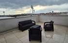 Penthouse-Compex Ared-UTA - 3