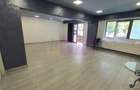 Spațiu comercial, de 43 mp, în Militari - 2