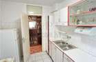 Apartament cu 3 camere decomandat în Girocului - 9