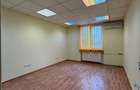 Apartament cu 4 camere decomandat în P-ța Victoriei - 1