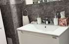 3 cam, lux, Prima Onestilor, 2 dormitoare, 1 baie , et.8, parcare - 7