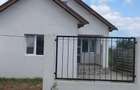 Casă cu 4 camere în Lumina - 1