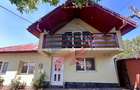 Casă cu 7 camere cu Teren 1105 Mp în Cârcea - 5