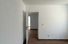 Inchiriez camere/spatiu comercial, strada Crinilor - Pascani - 6