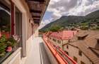 Apartament cu 5 camere decomandat în Brașovul Vechi - 13