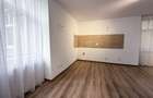 Apartament cu 3 camere decomandat în Centrul Istoric - 2