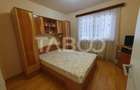 Apartament cu 3 camere semidecomandat în Central - 3
