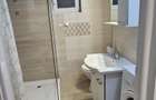 Ofer spre inchiriere apartament cu 3 camere