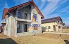 Casă cu 4 camere cu Teren 580 Mp în Albota - 1