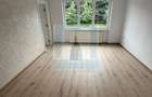 Apartament cu 4 camere decomandat în Tractorul - 2