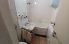 Unirii, zona Casa Vacantei, 3 camere, etaj 2 - 2