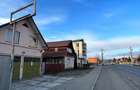 Casă cu Teren 930 Mp în Central - 1