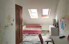 Apartament la casa central, 3 camere si curte privata - 2