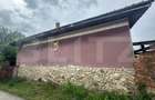 Casa de vanzare, 3 camere, 80 mp + teren de 2.077 mp - Curti - 5