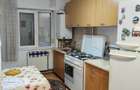 Inchiriez apartament 3 camere Boul Rosu - 11