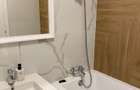 Inchiriez apartament prima universitatii, 2camere+living cu bucatarie open space, 2 bai - 7