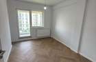 Apartament cu 3 camere , cu loc de parcare subteran ,metrou pacii.