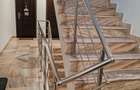 Vand apartament recent renovat cu 2 camere in Paleu. - 12